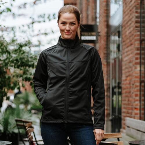 Women's Greenwich lightweight softshell Thumbnail